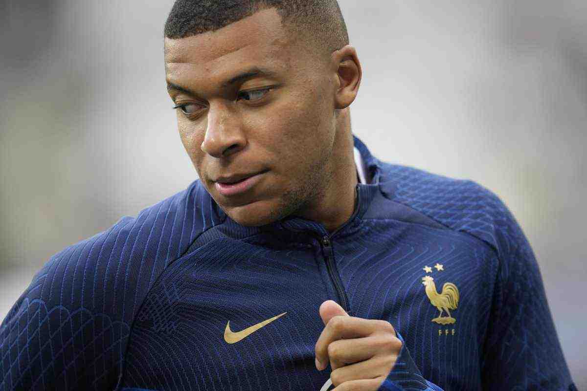 Niente Barcellona per Mbappé - www.ilveggente.it