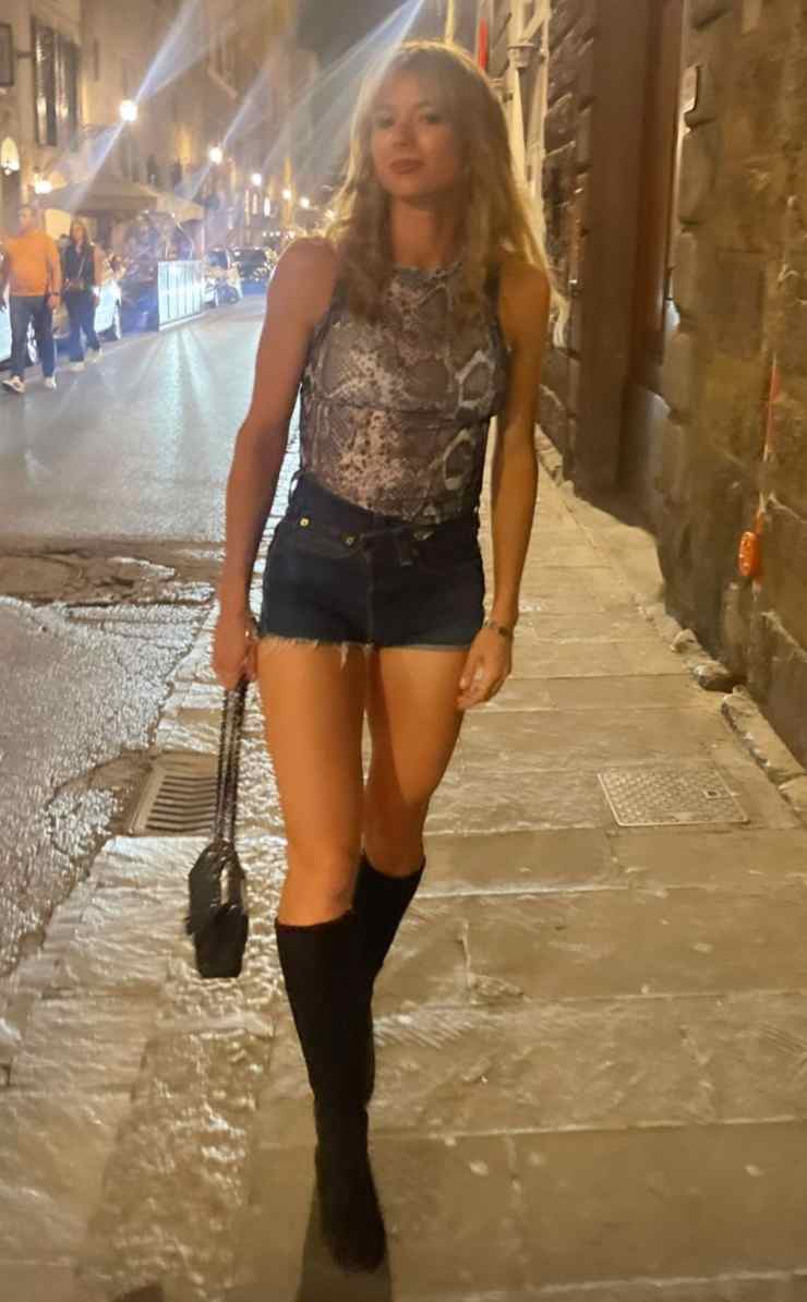 Camila Giorgi, look che vince non si cambia | Shorts epici e pioggia di cuori