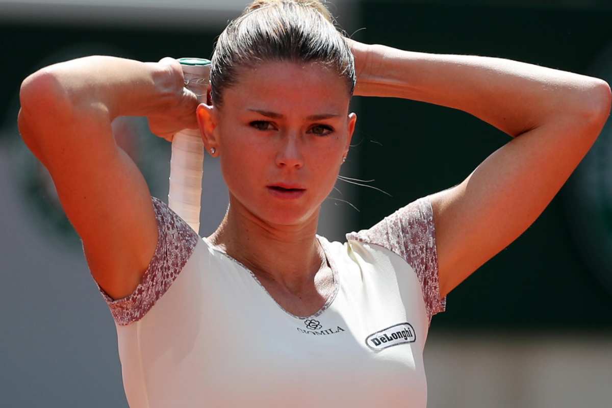 Camila Giorgi rincara la dose: nel botta e risposta "dimentica" la gonna