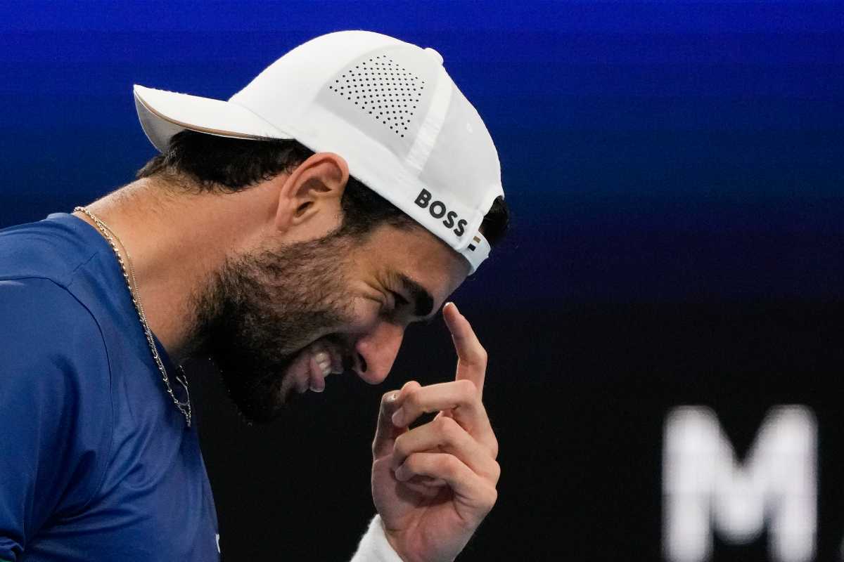 Berrettini "punto" a tradimento: che botta