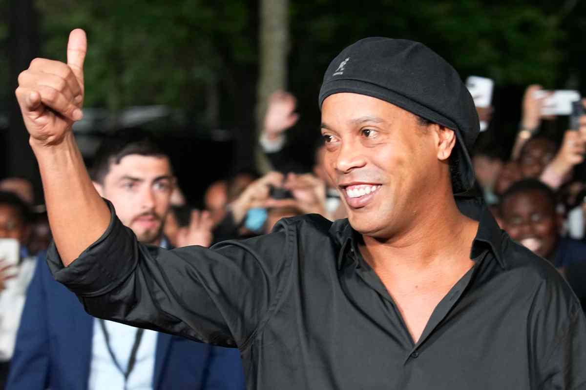 Ronaldinho meglio di Messi - www.ilveggente.it