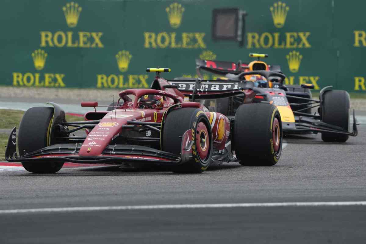 Bomba Sainz-Verstappen: il mercato della F1 si infiamma
