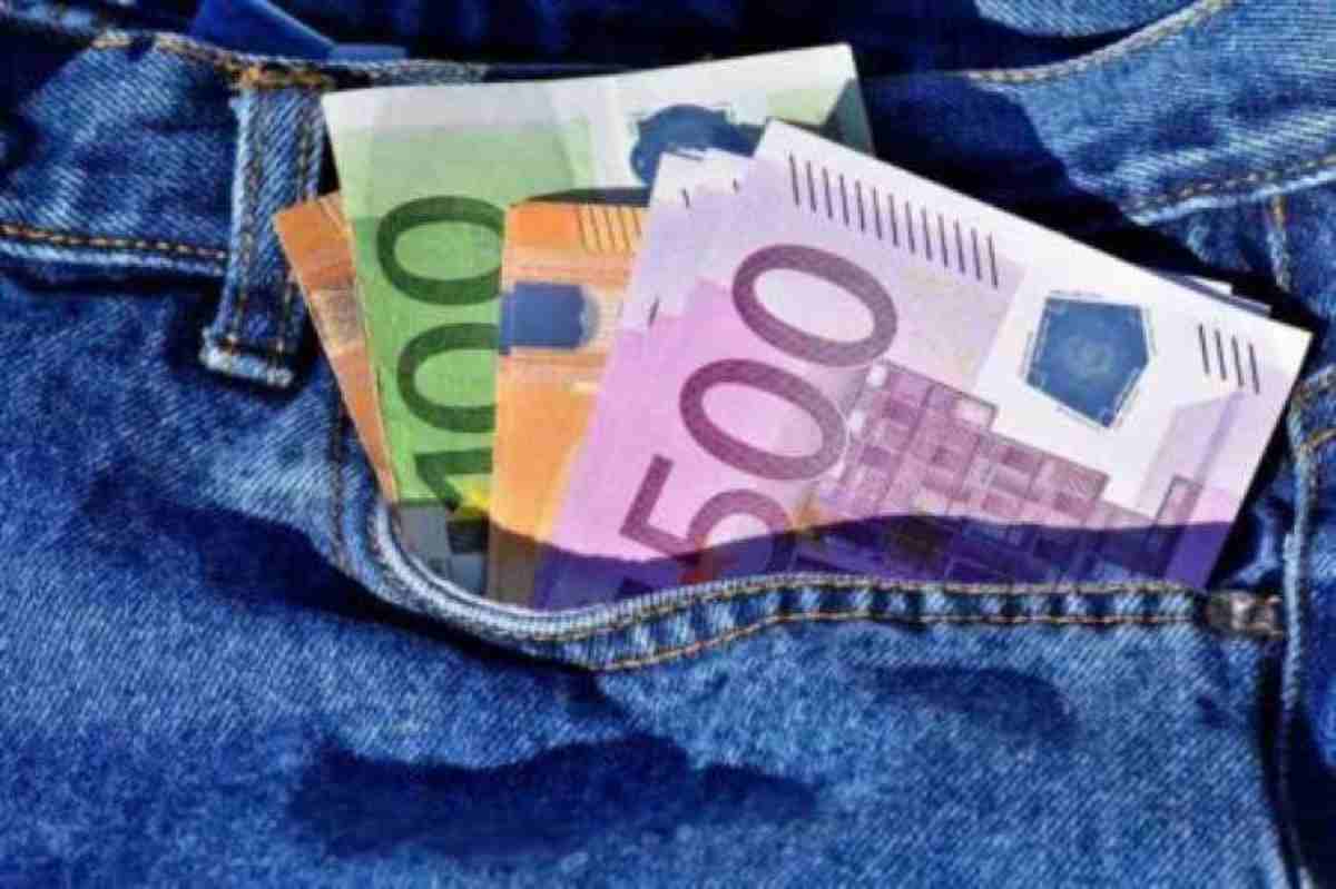 Scommesse, giro del mondo e 12mila euro con una sola moneta