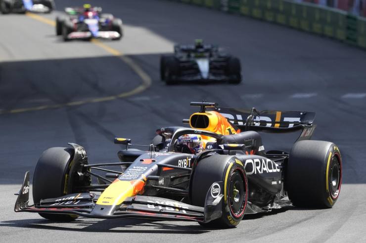 Verstappen non ne può più: ribaltone in F1