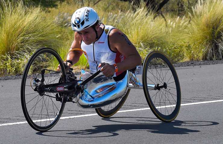 Zanardi, gesto da brividi