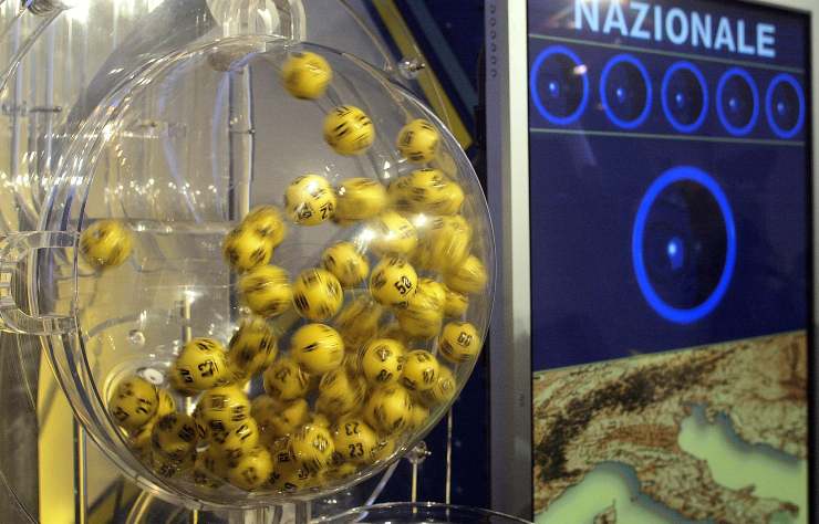 Lotto, 2 numeri per 100mila euro