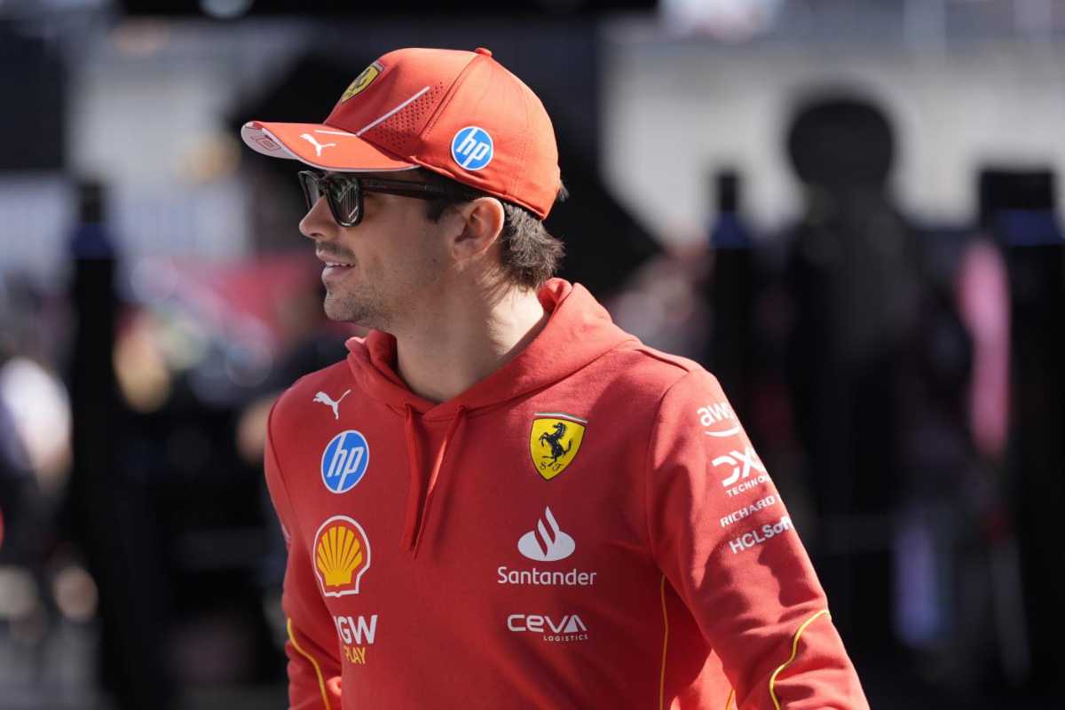 Leclerc cambia sport: addio Ferrari