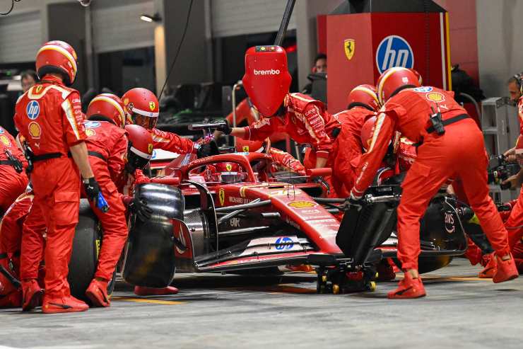 Ferrari perché slitta debutto Hamilton