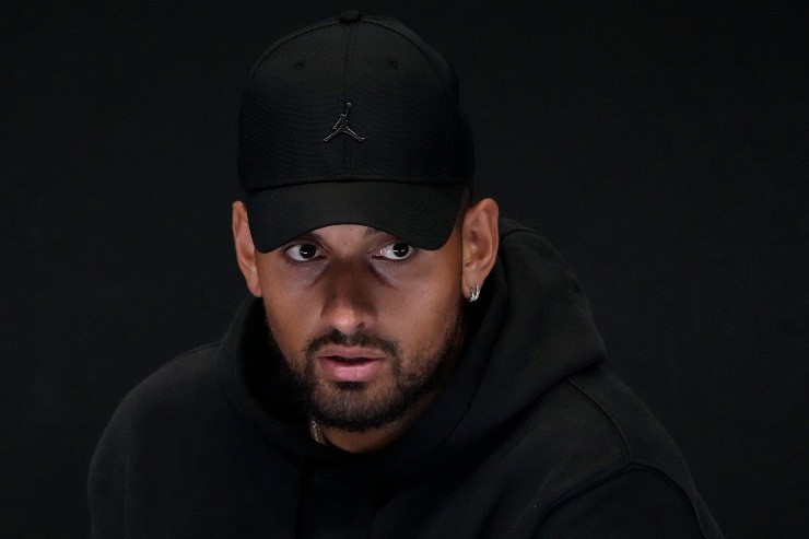 Kyrgios ritiro messaggio